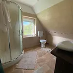 Apartment House With Parking Possibility Budapest